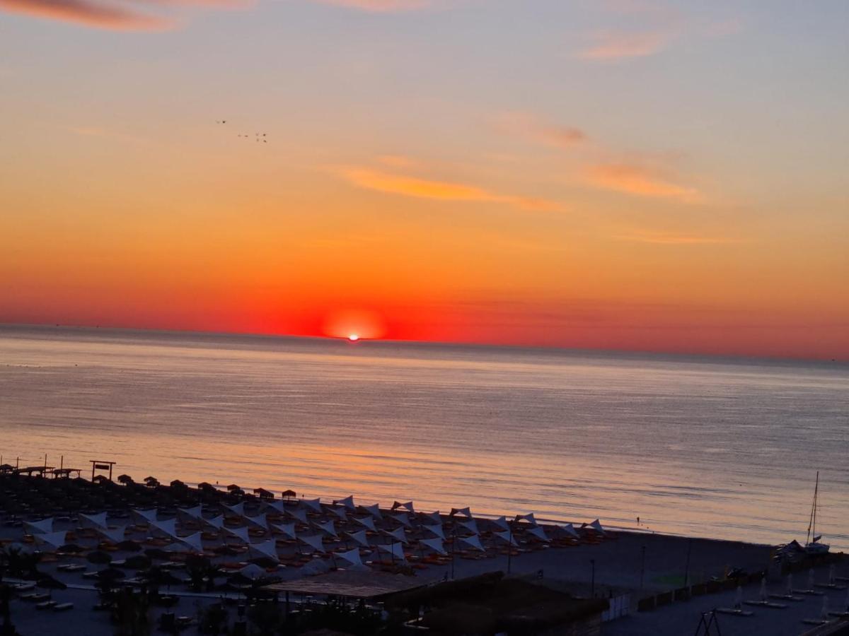 Bluemarina Apartamente Mamaia Eksteriør bilde